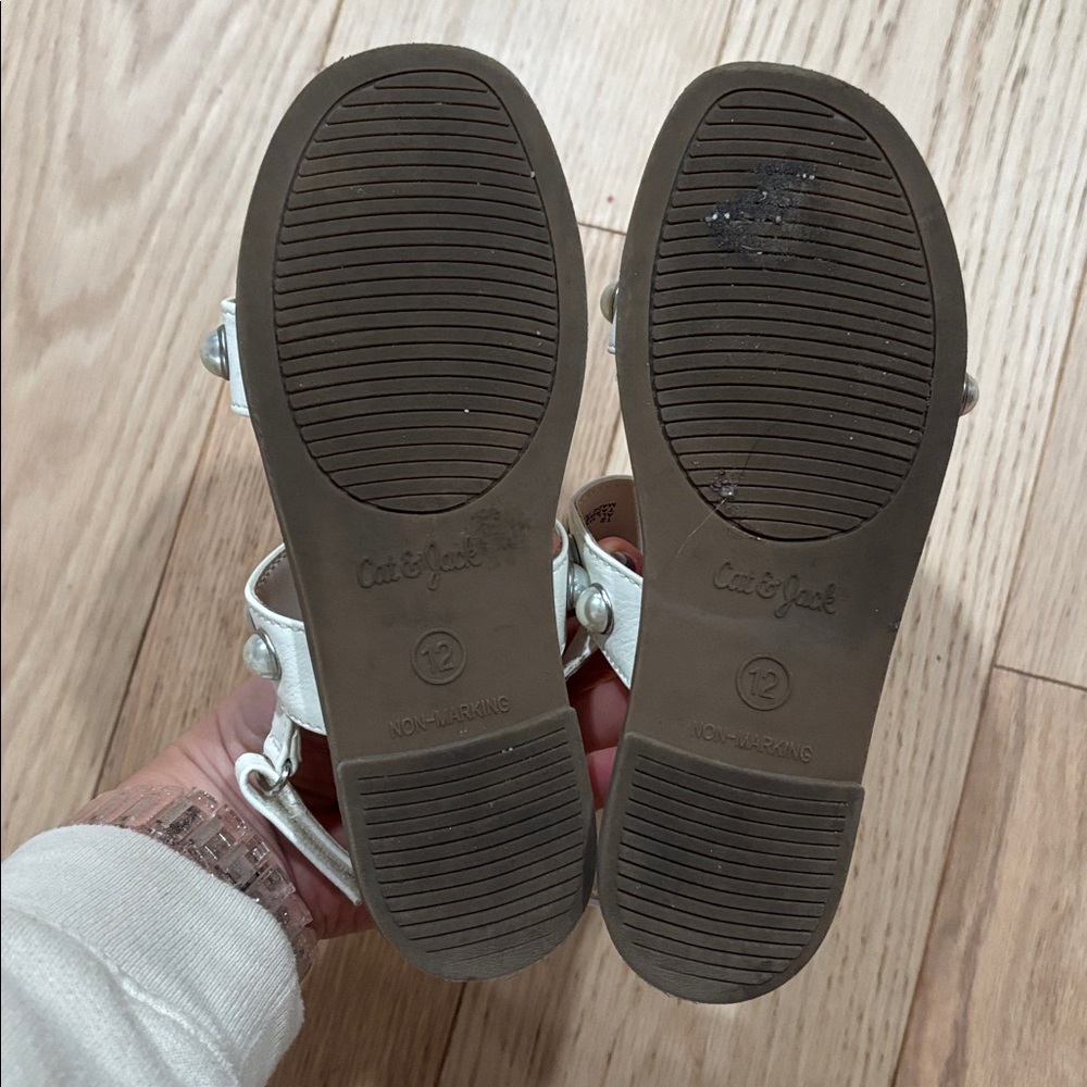 Sandals - Picture 4 of 5